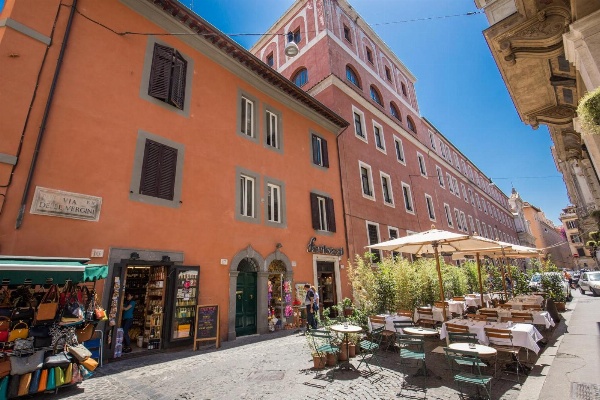 Piccolo Trevi Suites image 1